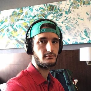 Meet your Posher, Uisce studio